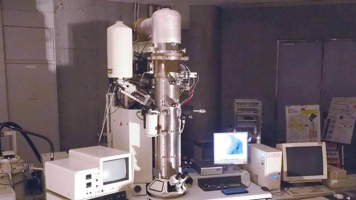 ナノメートルを観る “電子”顕微鏡