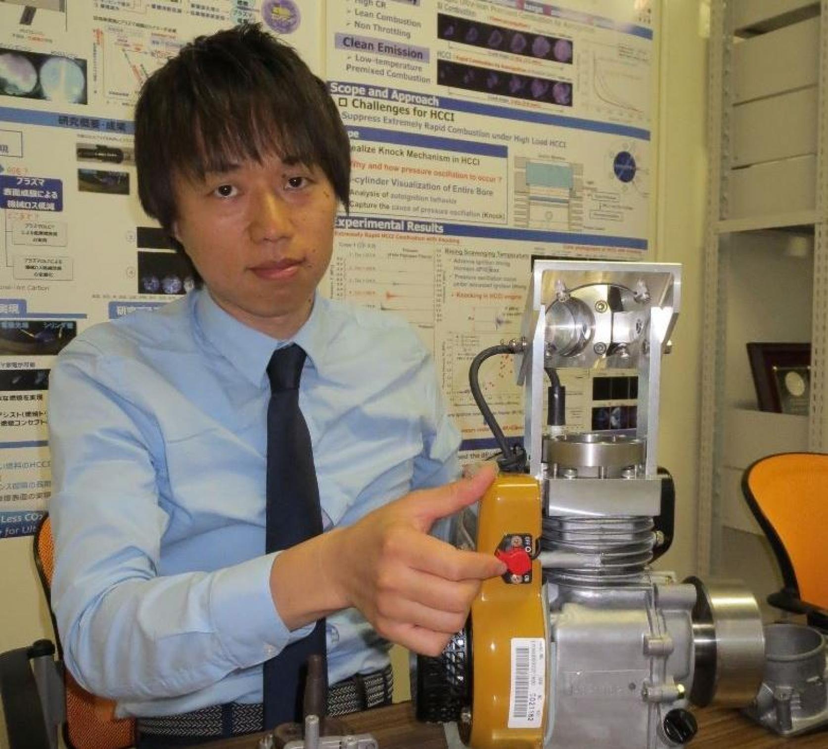 機械工学科の飯島晃良准教授が、日刊工業新聞の特集「拓く研究人」に紹介されました。
