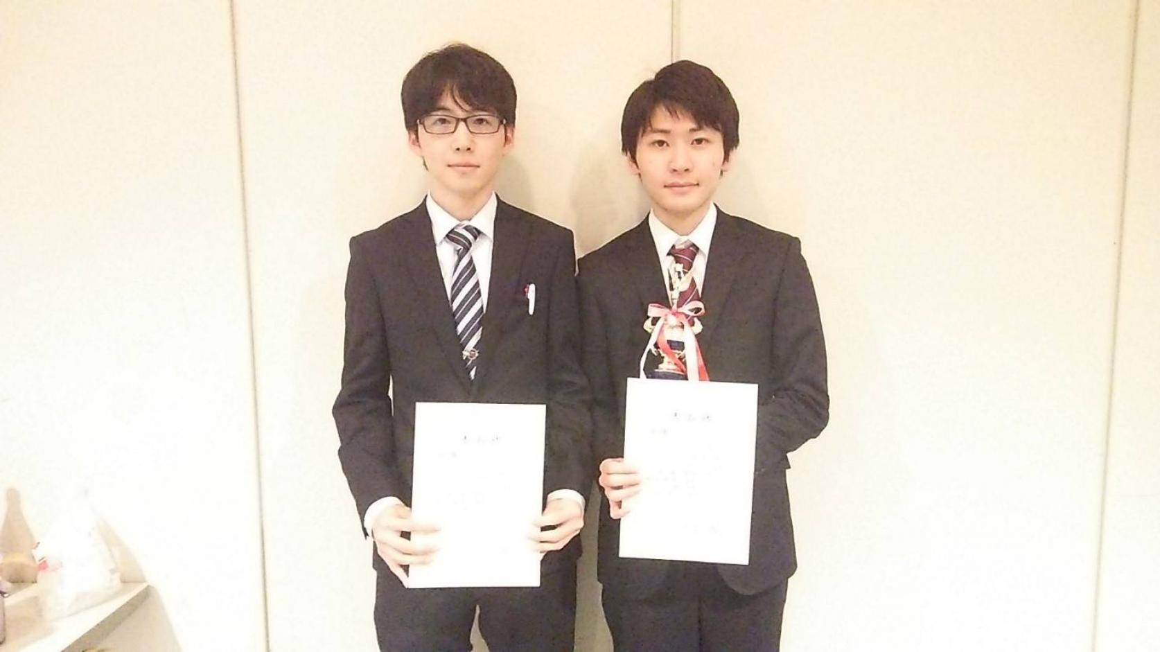 機械工学科3年の市原稔紀さん、池延翼さんが、日本設計工学会主催「JEITA三次元CAD設計コンテスト2017」にて第一位を受賞しました。