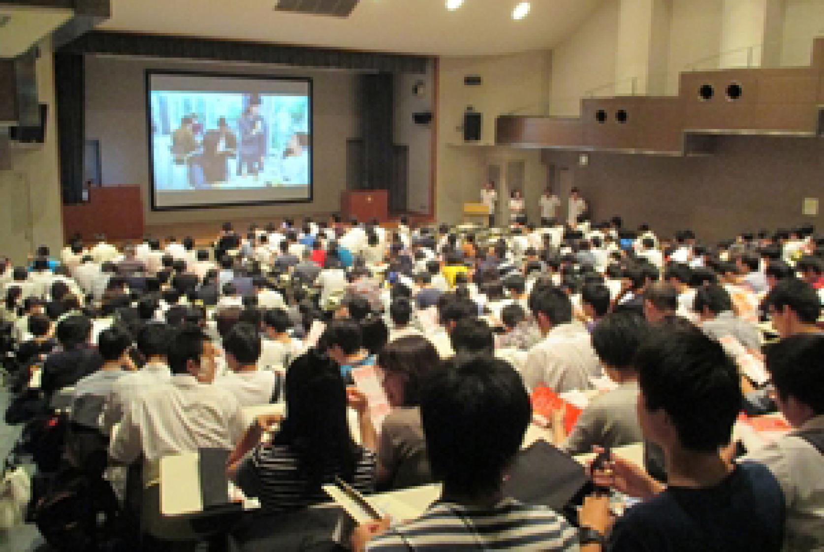 日大理工最大の夏のオープンキャンパス、いよいよ8月4日（土）・5日（日）開催。<br>驚きと感動の夏を一緒に！<br>（船橋キャンパス開催・予約不要・保護者の皆様大歓迎）