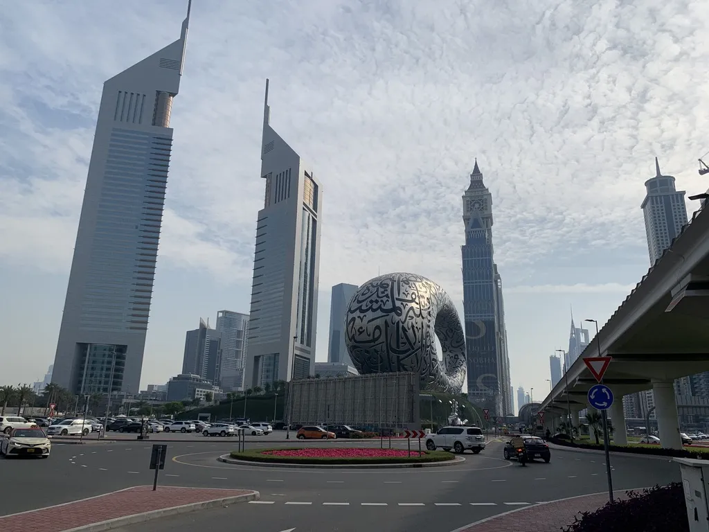 自動車交通を軸とした近代都市