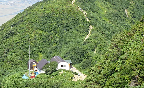 八海山 千本檜小屋
