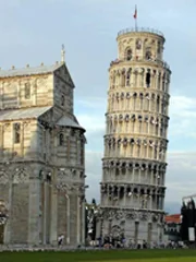 ピサの斜塔
