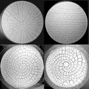 ペーストの記憶を視覚化する亀裂パターンの数々
