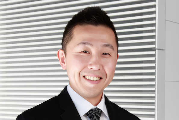 阿部 新助 教授／博士（理学）