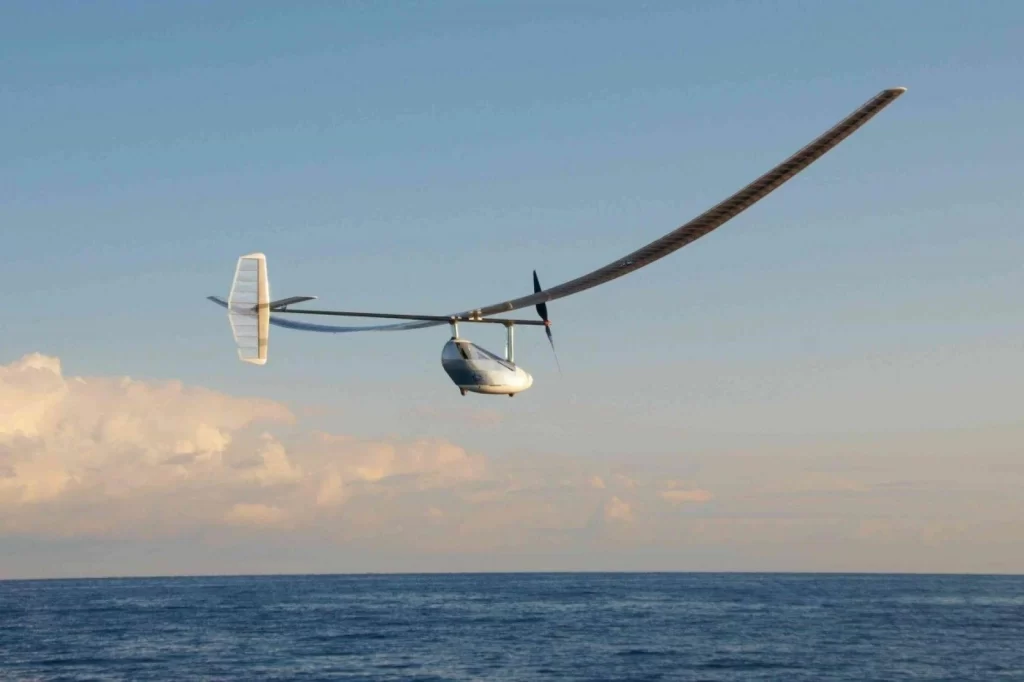 日本大学理工学部のダイダロス型人力飛行機